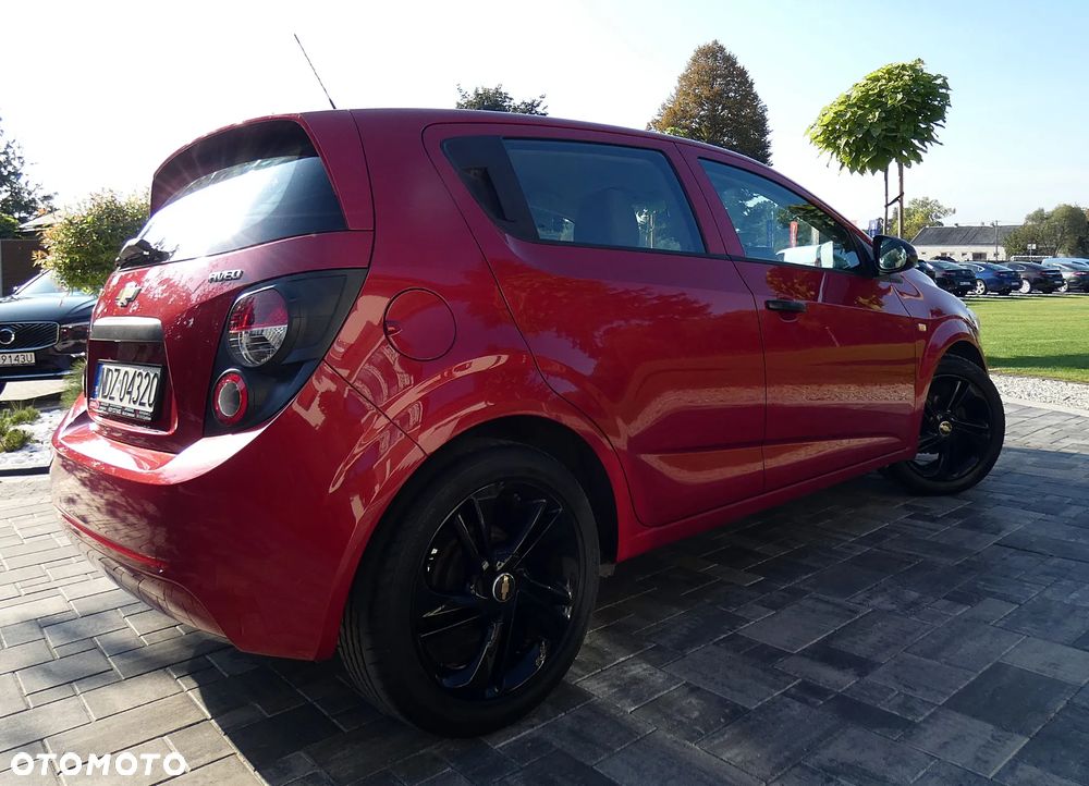 Chevrolet Aveo 1.2 LS - 13