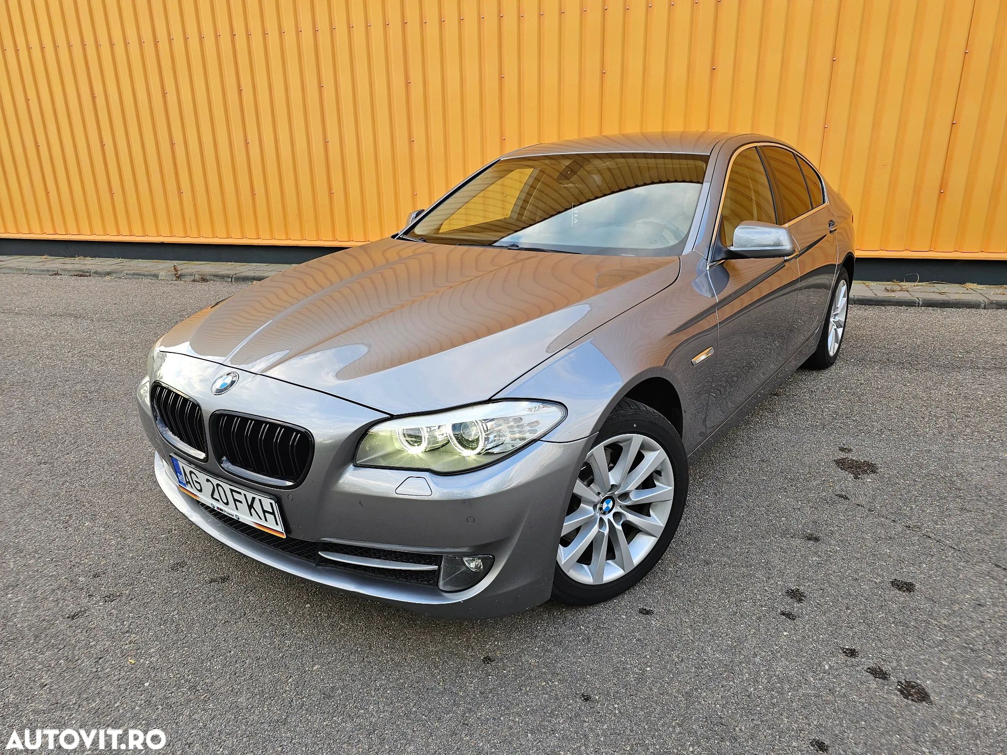 BMW Seria 5 520d - 1