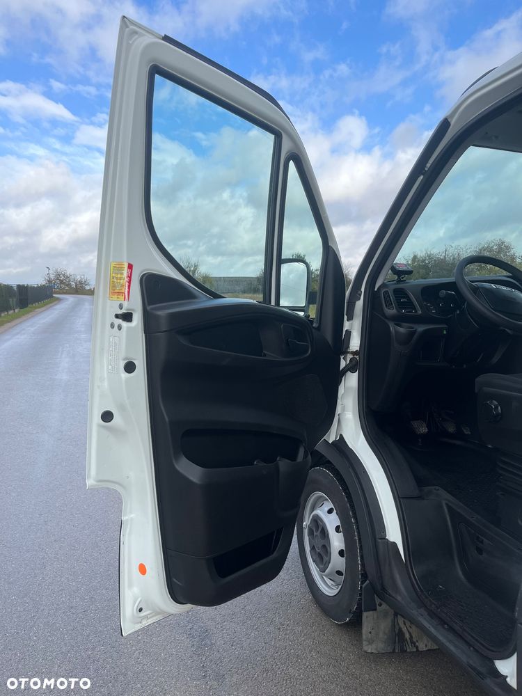 Iveco Daily - 22
