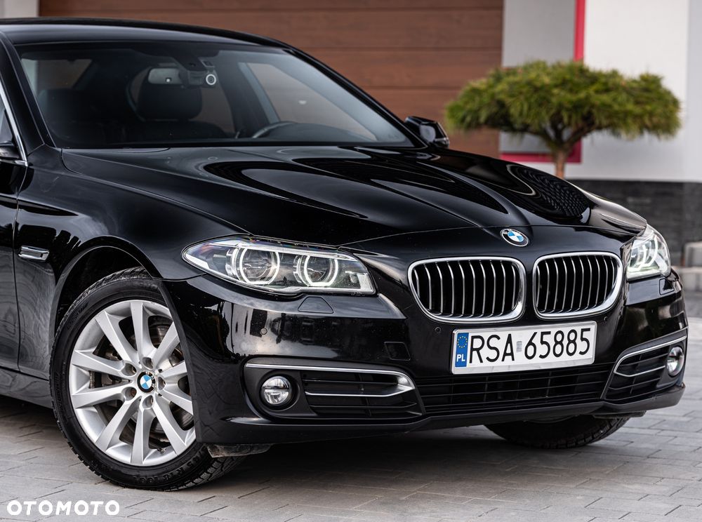 BMW Seria 5 520d xDrive Sport Line - 13