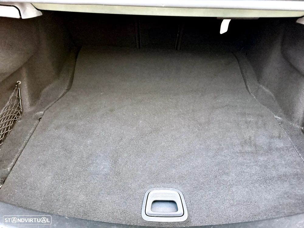Mercedes-Benz E 53 AMG 4-Matic+ - 33