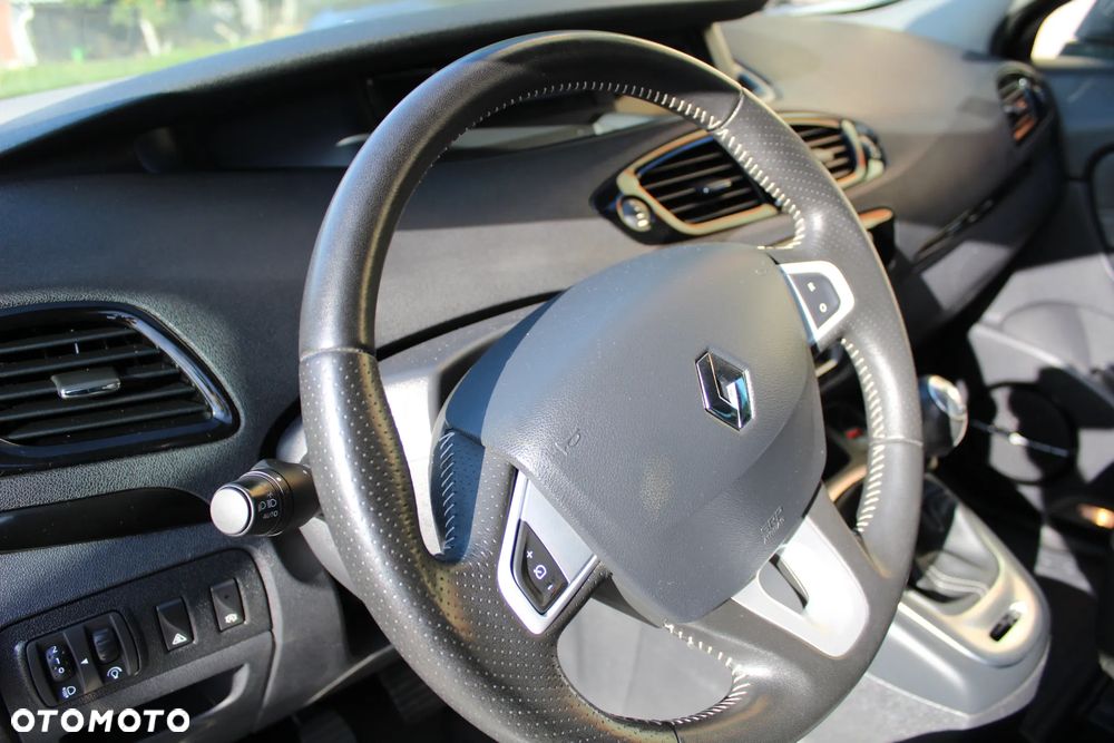 Renault Scenic - 14