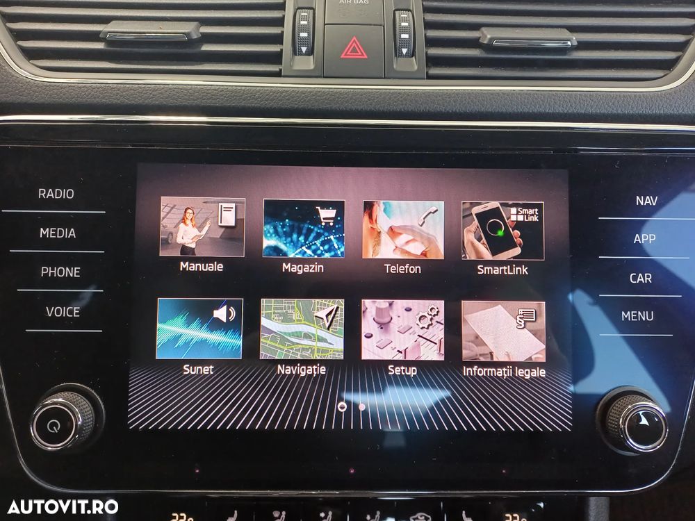 Skoda Superb 2.0 TDI DSG Ambition - 15