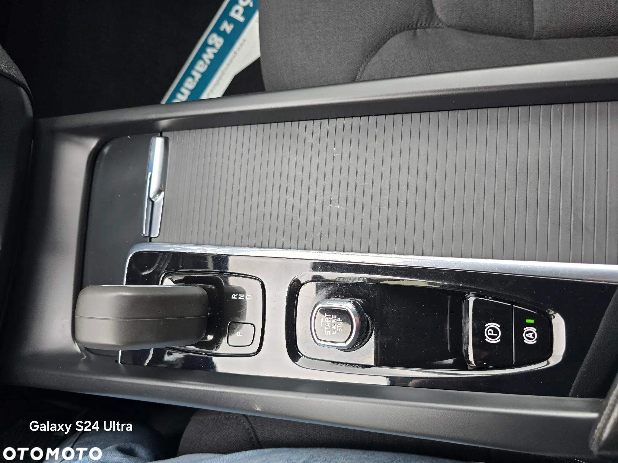Volvo XC 60 B5 D AWD Momentum Pro - 25