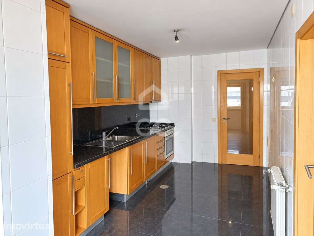 APARTAMENTO T3 NO CENTRO DE VILA NOVA DE FAMALICÃO | JUNTO AO PARQU... - Grande imagem: 3/23