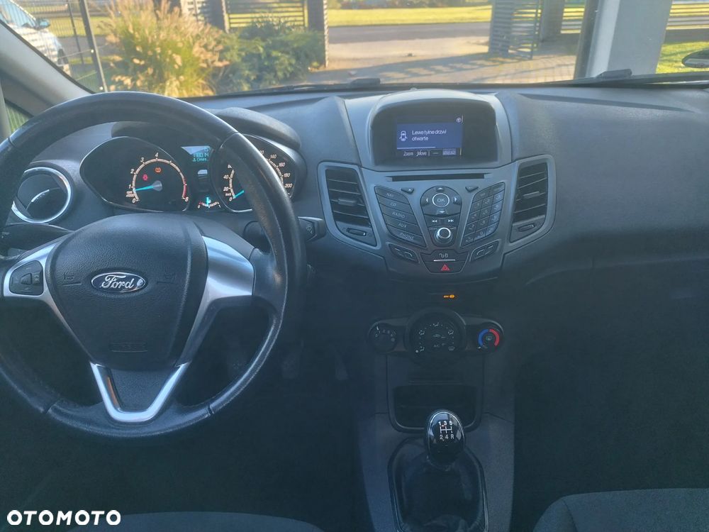 Ford Fiesta 1.25 Trend EU6 - 21