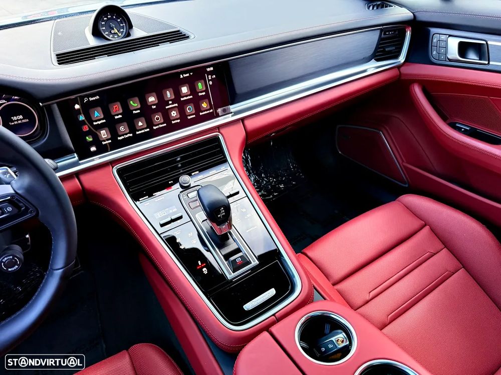 Porsche Panamera 4 E-Hybrid Platinum Edition - 17