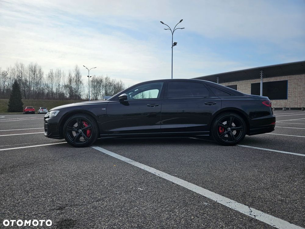 Audi A8 - 2
