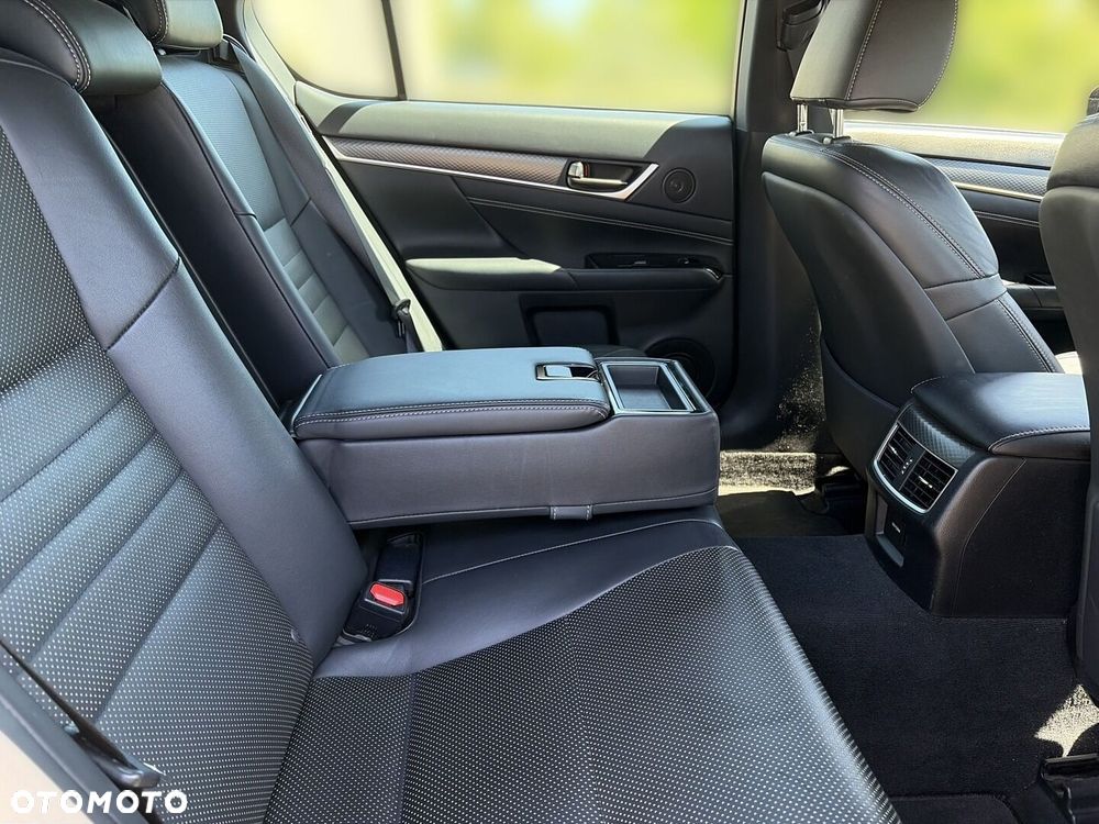 Lexus GS - 13