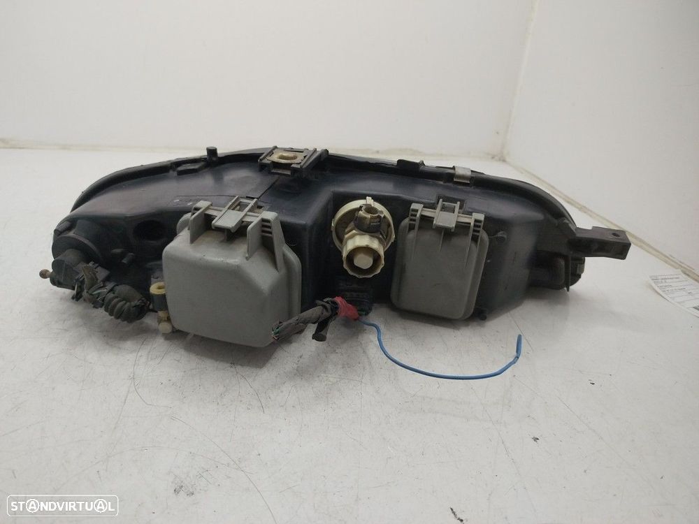 Farol/ Otica Dianteiro Esq Fiat Brava (182_) - 3