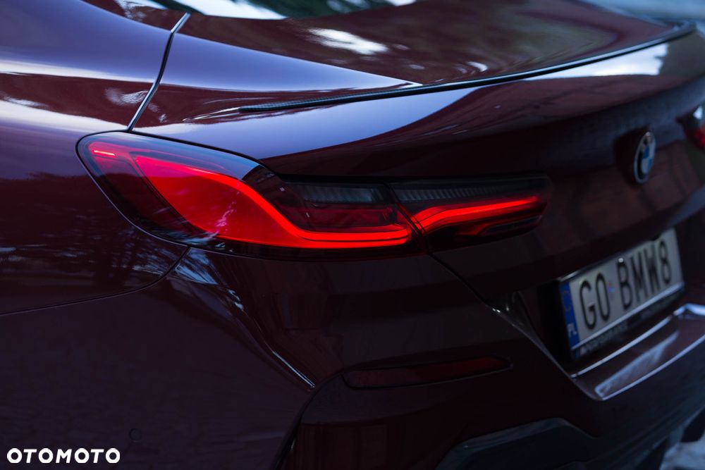 BMW Seria 8 M850i xDrive - 22
