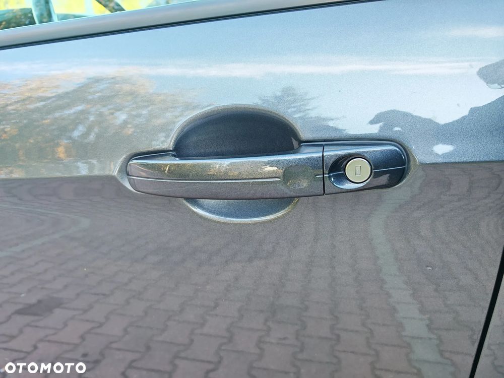Ford Kuga 1.5 EcoBoost 2x4 ST-Line - 33