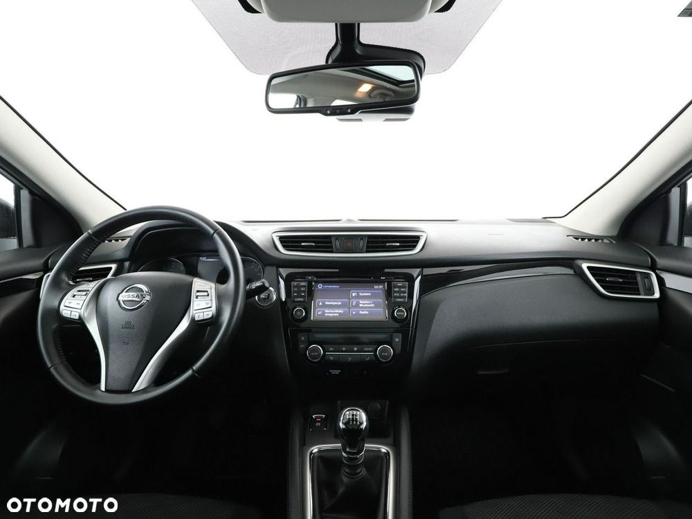 Nissan Qashqai 1.6 DIG-T N-Connecta - 16