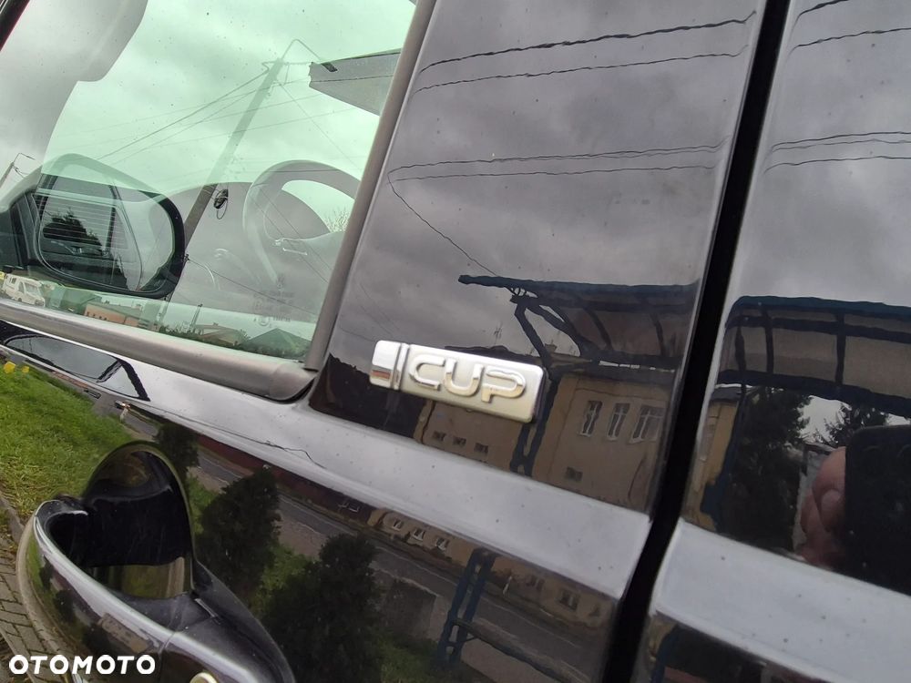 Volkswagen Multivan - 22