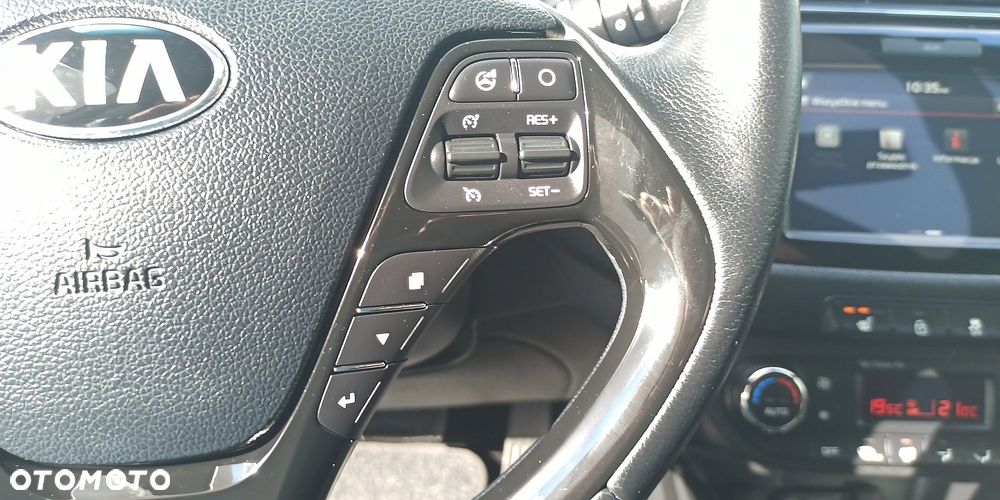 Kia Ceed 1.6 CRDi 136 DCT ISG Platinum Edition - 28