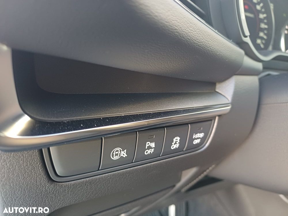 Mazda 3 e-Skyactiv X186 MHEV Center-Line - 13