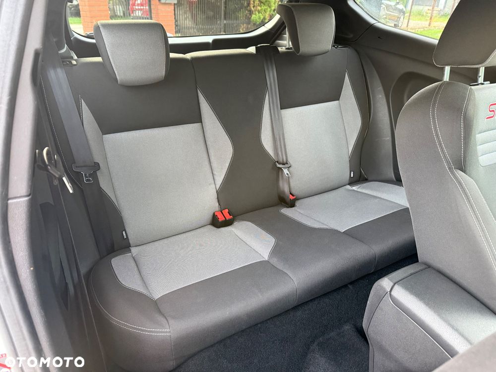 Ford Fiesta 1.6 EcoBoost ST - 29