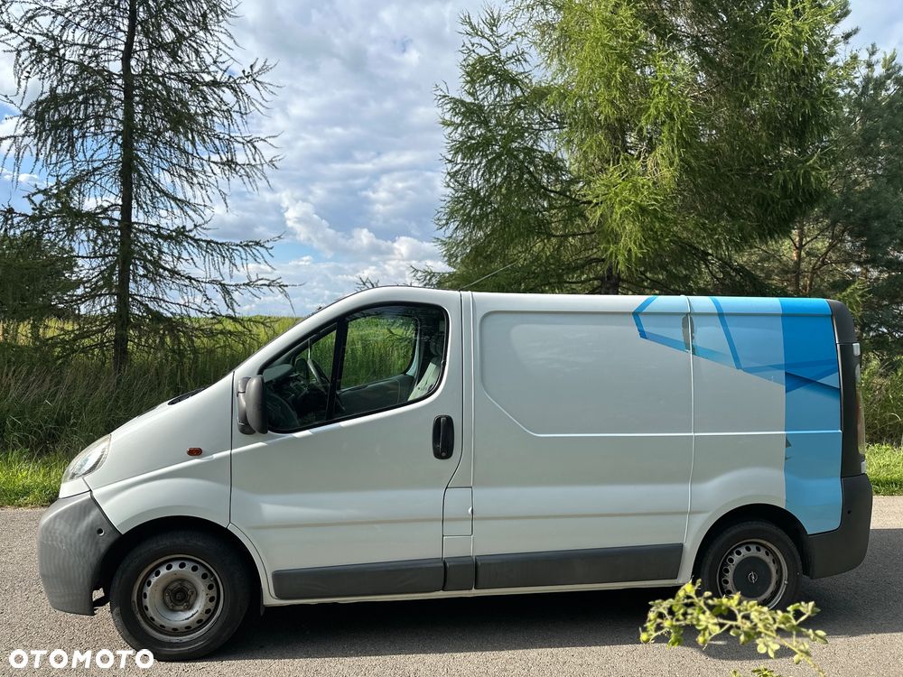 Opel Vivaro - 2