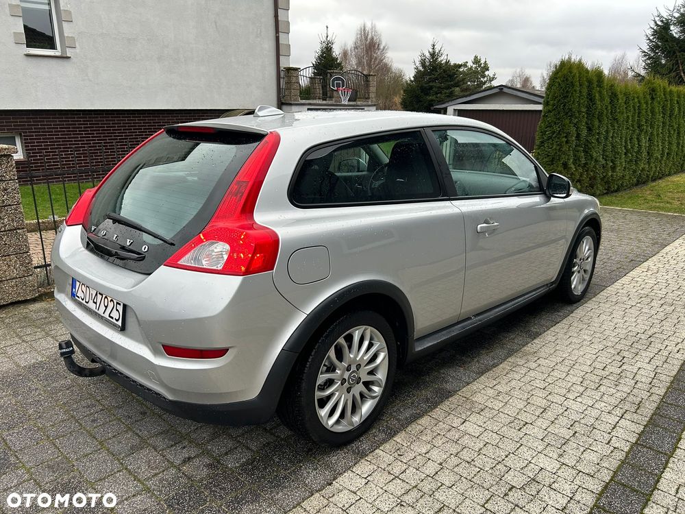 Volvo C30 1.6 Momentum - 31