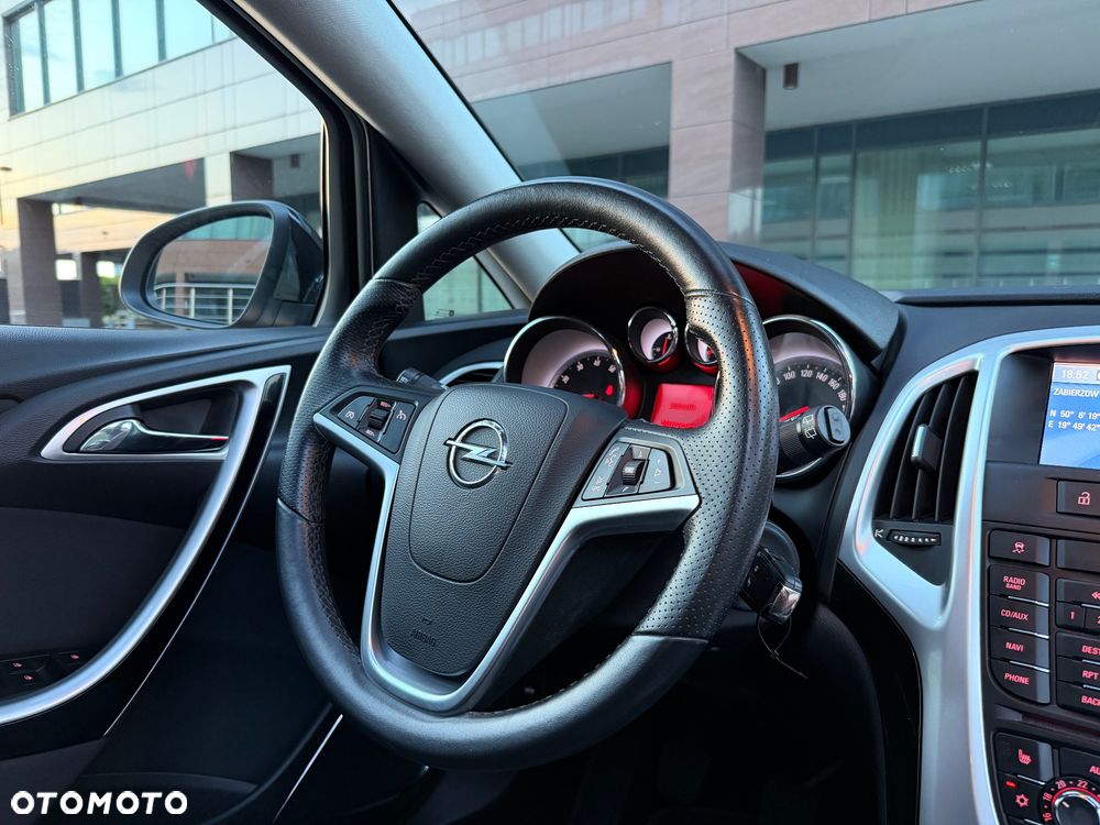 Opel Astra 1.4 T Sport - 35