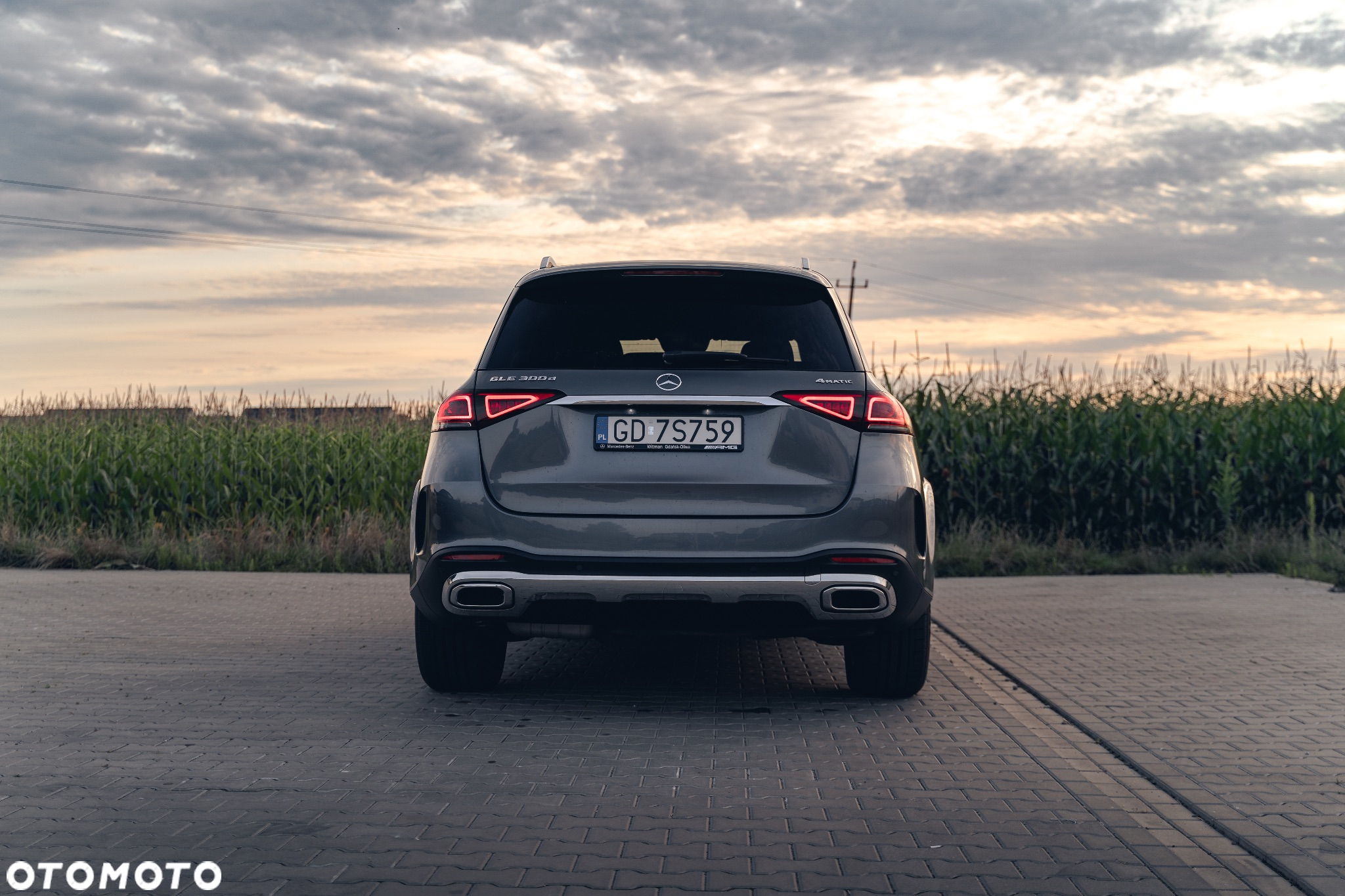 Mercedes-Benz GLE 300 d 4-Matic - 16