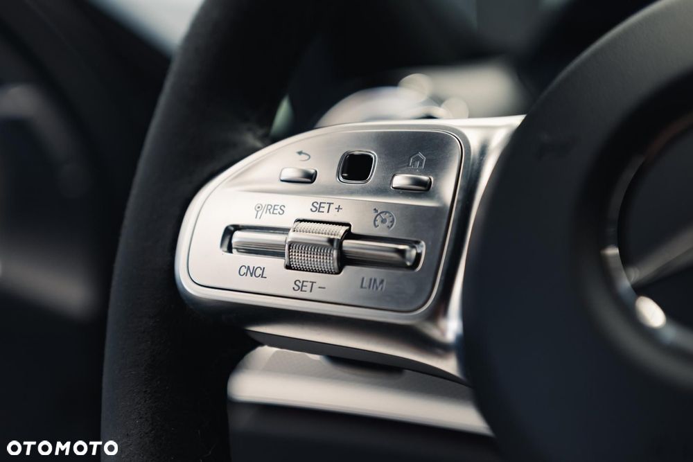 Mercedes-Benz Klasa E AMG 63 S 4-Matic+ - 27