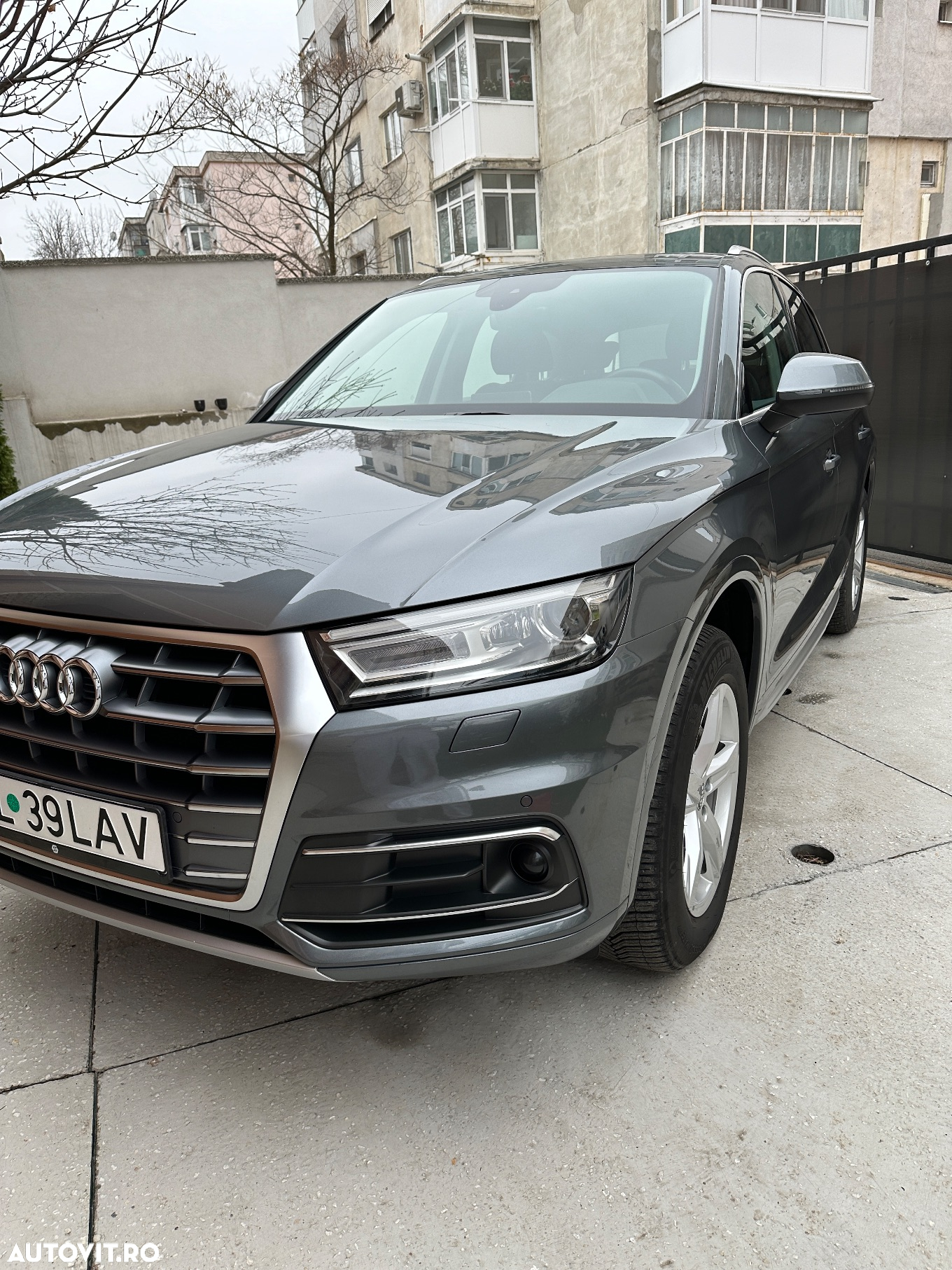 Audi Q5 2.0 40 TDI quattro S tronic Design - 7