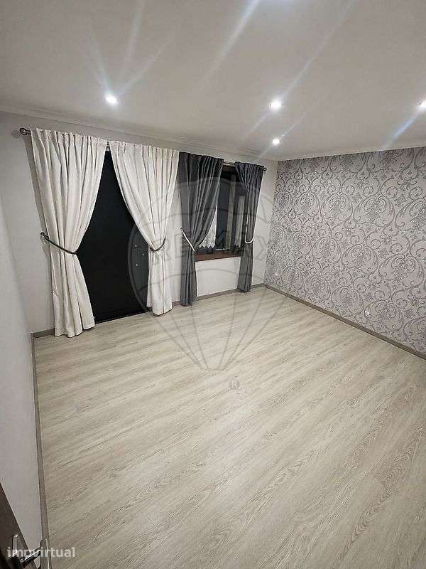 Moradia T4 para venda - Grande imagem: 3/26