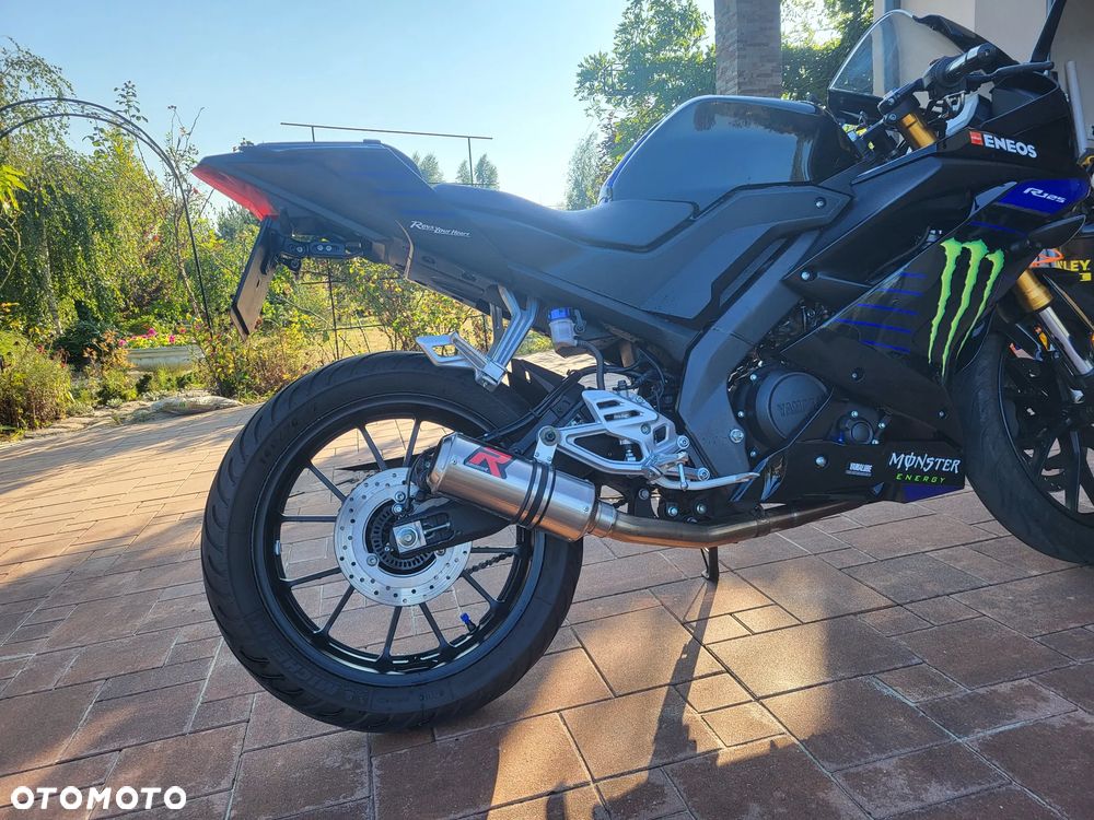 Yamaha YZF - 5