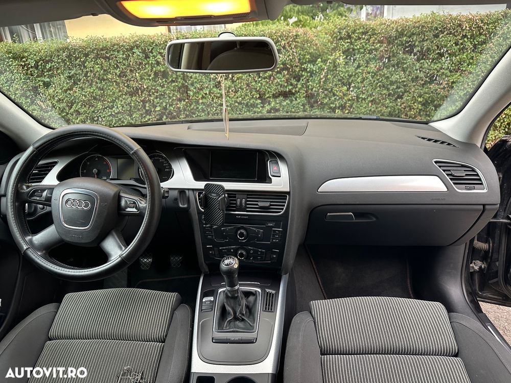 Audi A4 Limuzina 2.0 TDI B8 - 7