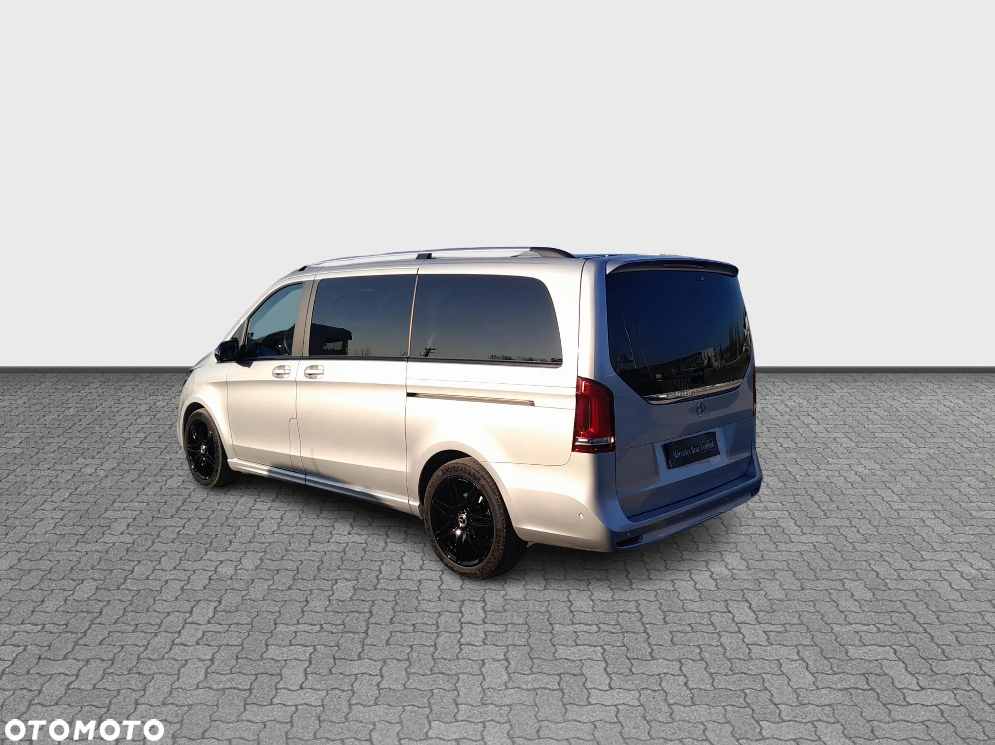 Mercedes-Benz Klasa V 300 d Exclusive 9G-Tronic (d³ugi) - 3
