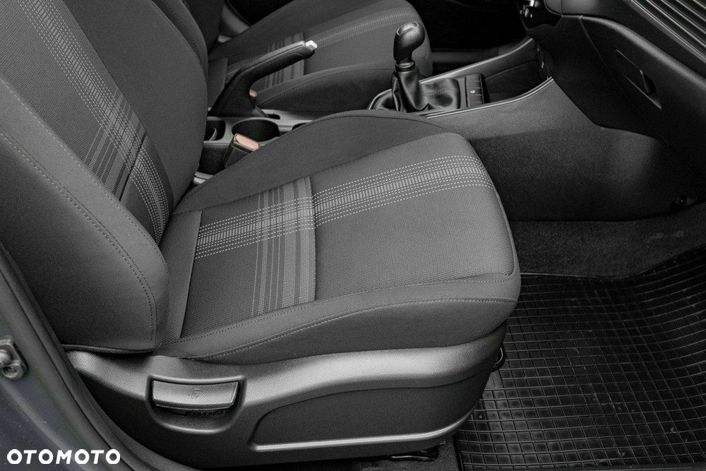 Hyundai i20 1.2 Pure - 29