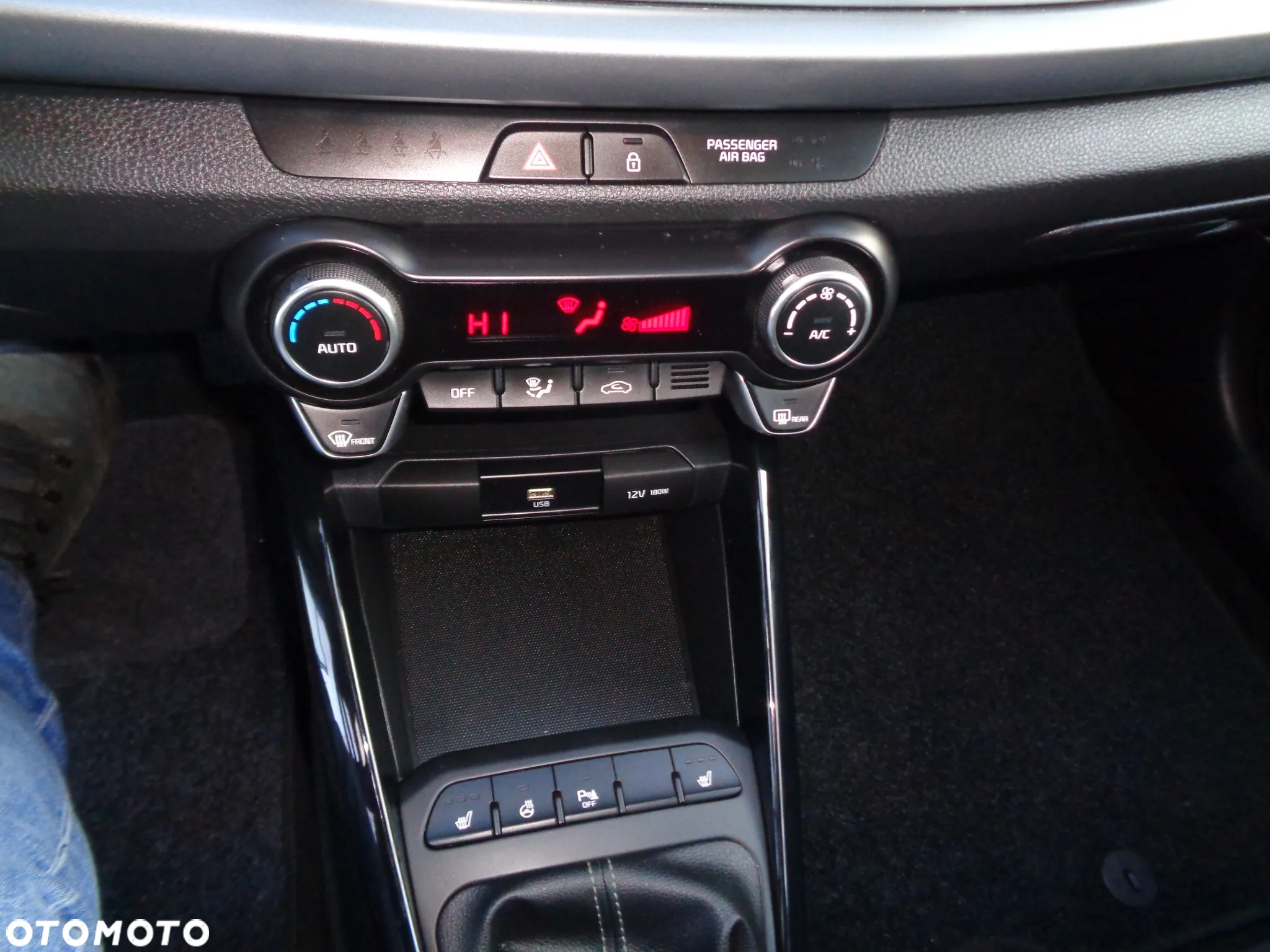 Kia Rio 1.0 T-GDI L Business Line - 12
