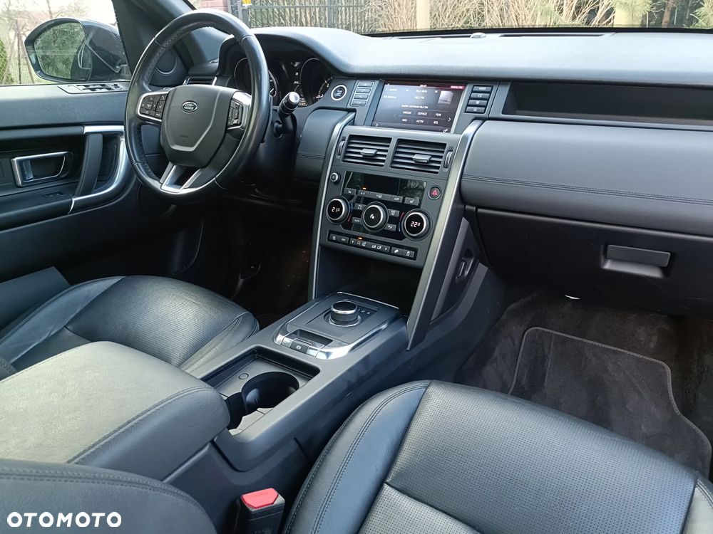 Land Rover Discovery Sport TD4 HSE Luxury - 34