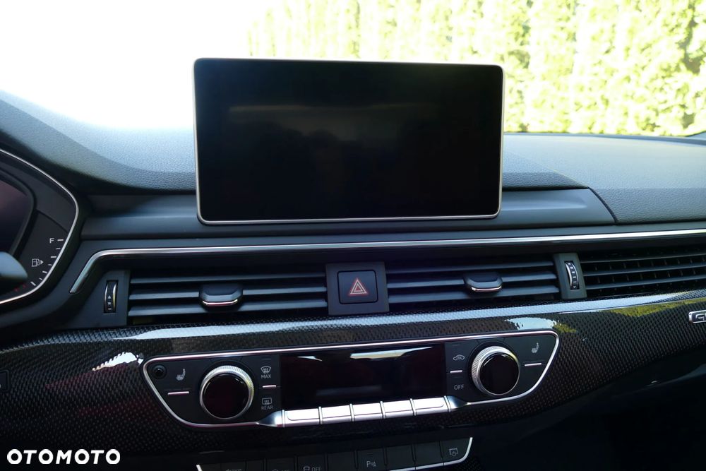 Audi S4 Limousine - 28