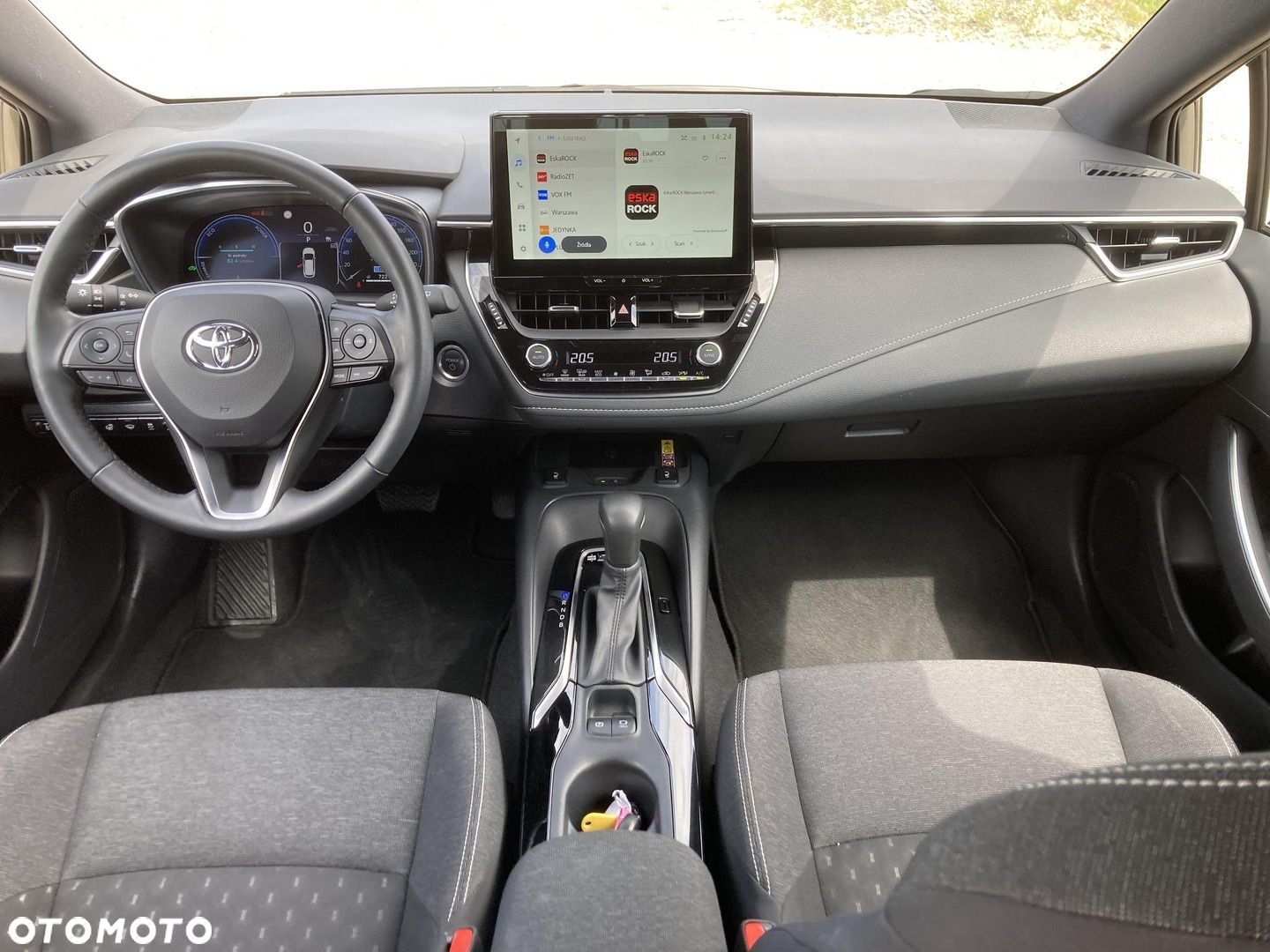 Toyota Corolla - 12