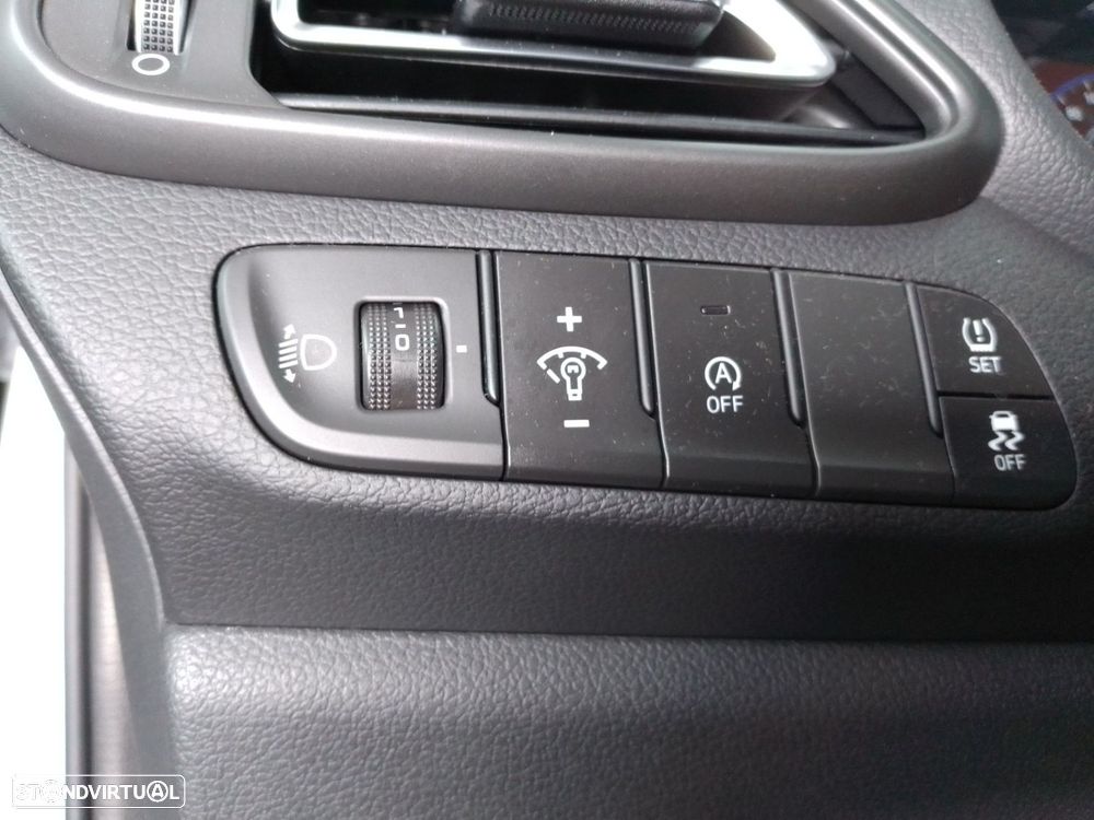 Hyundai i30 SW 1.0 T-GDi Style Plus - 22