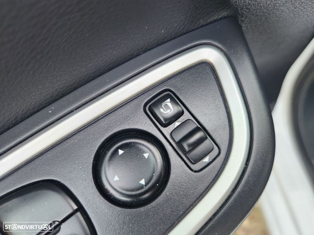 Nissan Micra 1.5 dCi Tekna S/S - 19