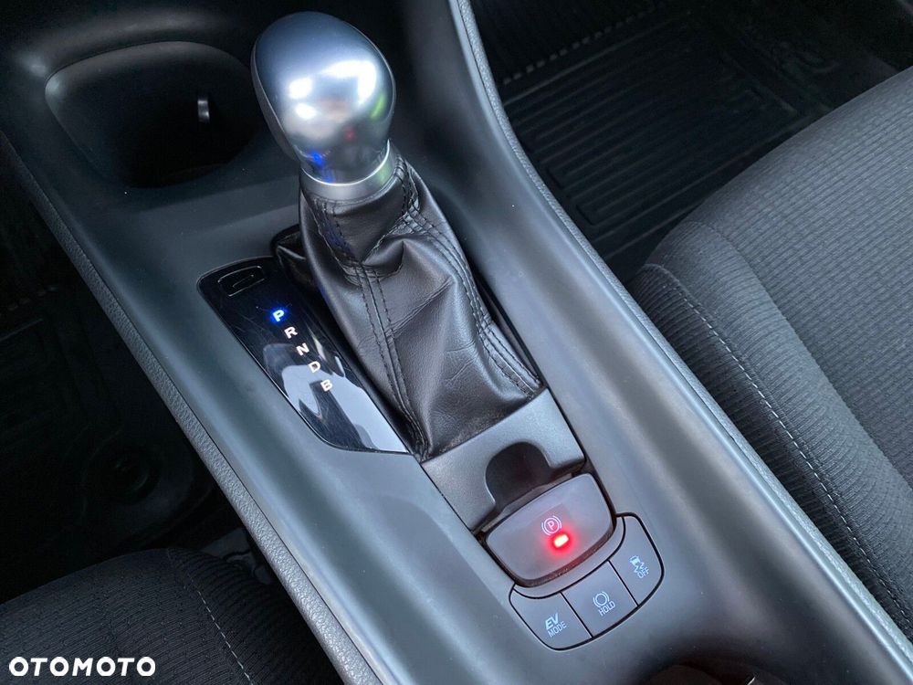 Toyota C-HR - 13