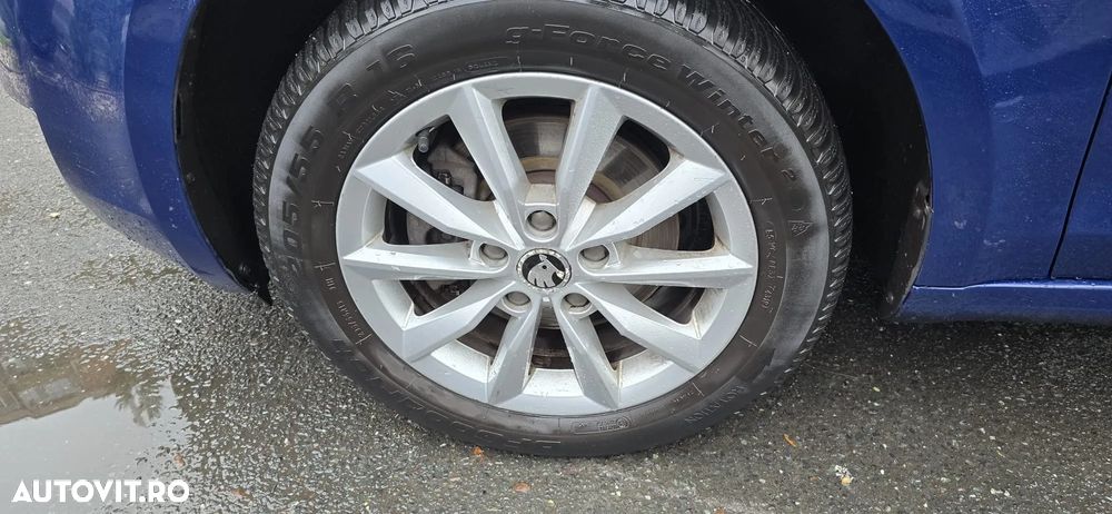 Skoda Octavia 2.0 TDI 4X4 STYLE - 24