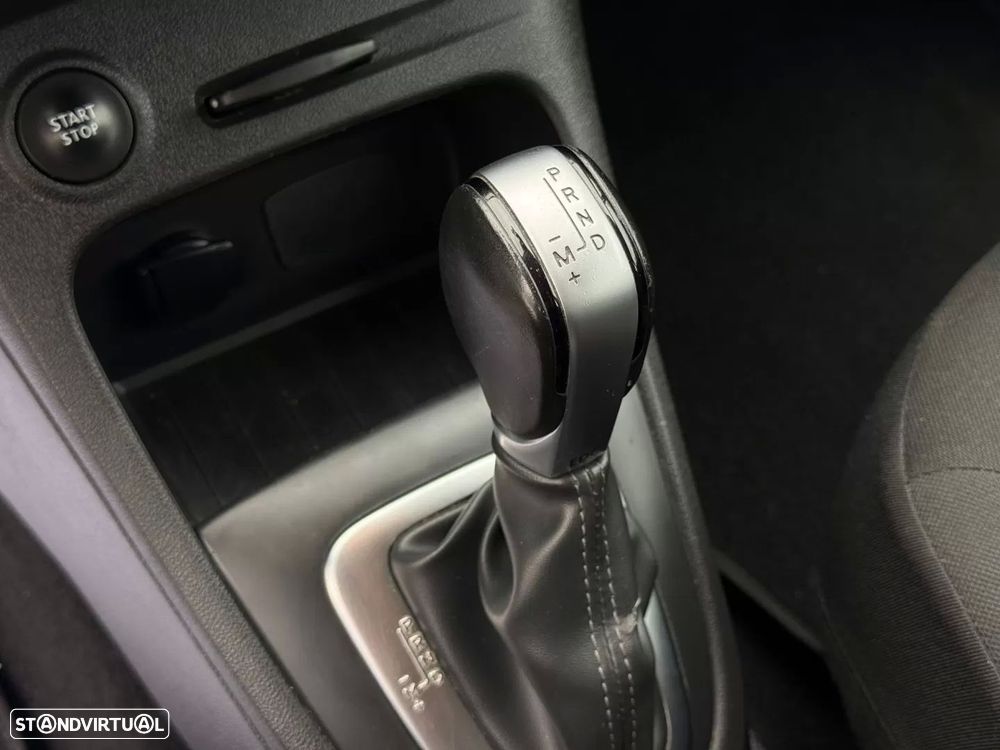 Renault Captur 1.5 dCi EDC - 12