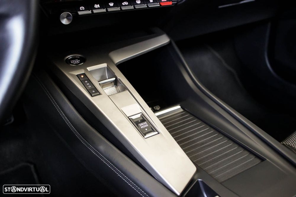 Peugeot e-308 156 Allure - 16
