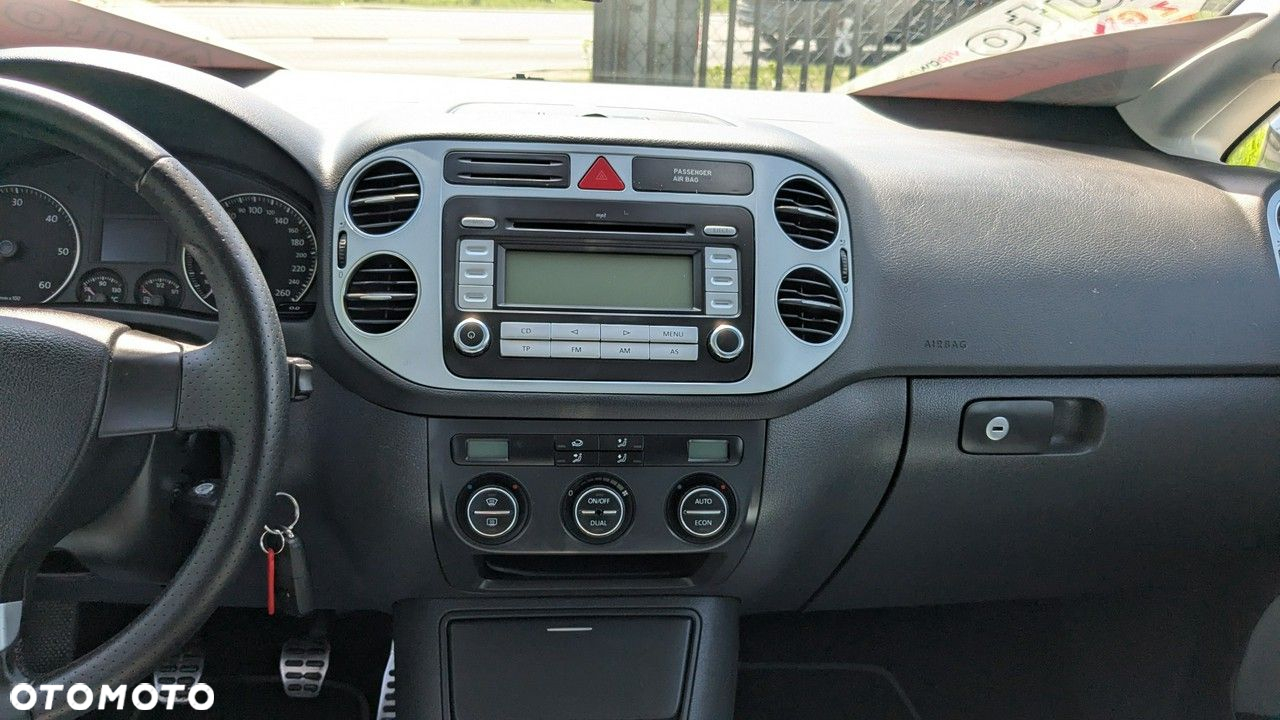 Volkswagen Golf Plus - 26