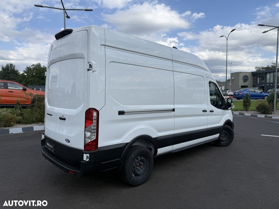 Ford Transit - 6