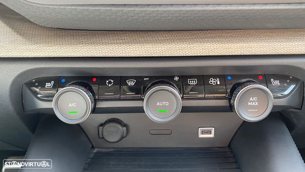 Citroën C5 X 1.6 Hybrid Shine e-EAT8 - 50