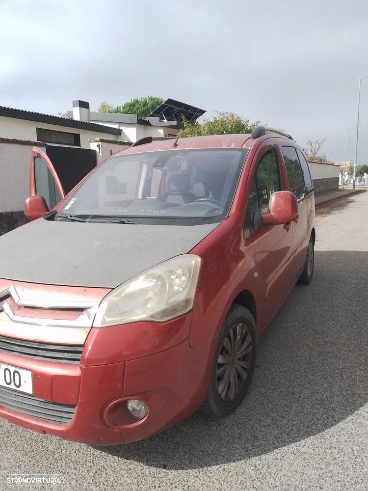 Citroen Berlingo 2011 photo 2