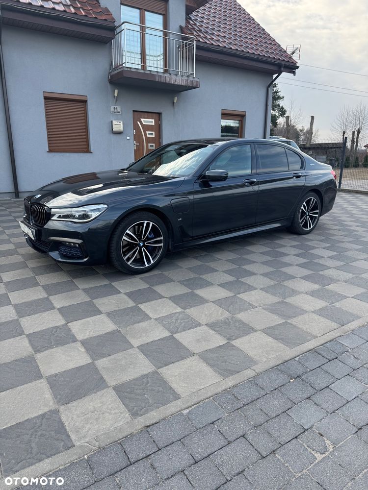 BMW Seria 7 - 1