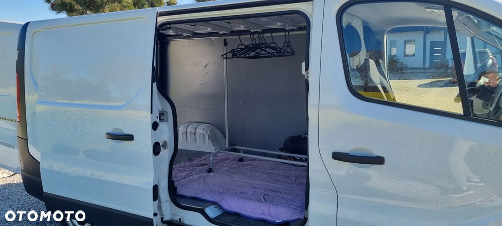Renault TRAFIC - 13