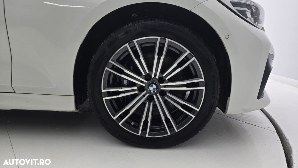 BMW Seria 3 - 22