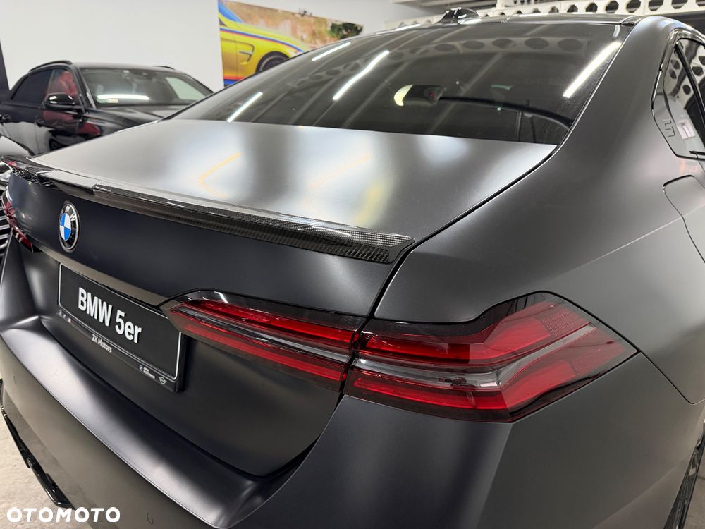 BMW Seria 5 520d xDrive mHEV M Sport - 17